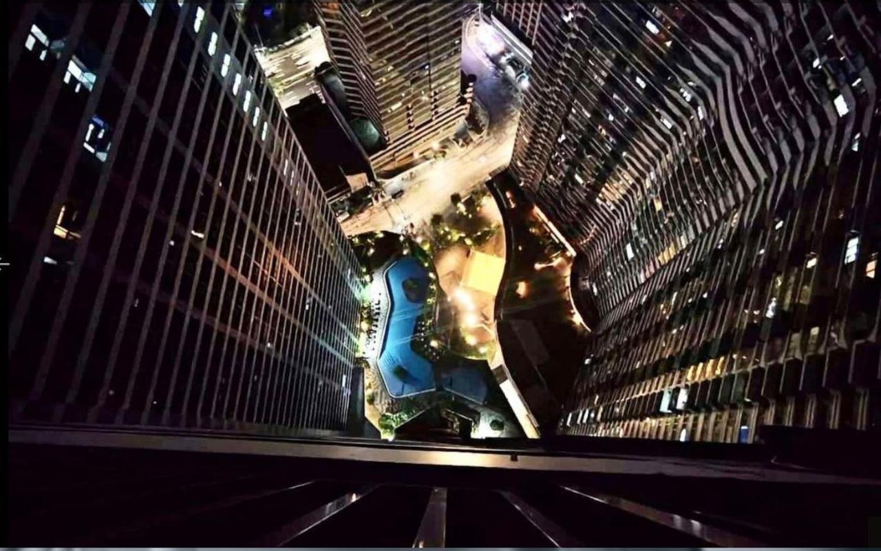 Air Luxury Makati Cbd With Balcony Apartment Manila Luaran gambar